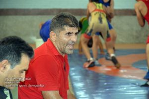 ملک محمد بویری سرمربی تیم کشتی سینا صنعت ایذه